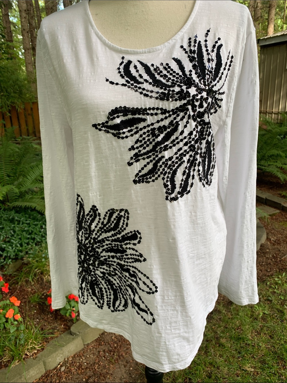 Chico's White Long-Sleeve Sequin Floral Tunic Top